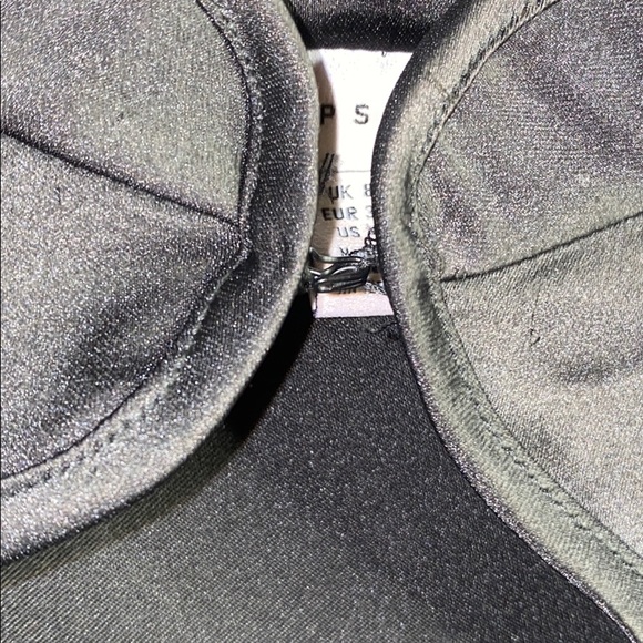 Top - Picture 4 of 4